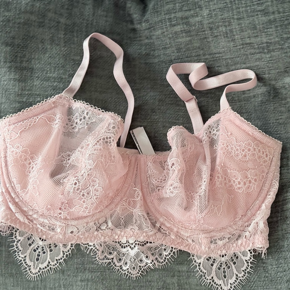 Victoria Secret Wicked Lace Balconette bra